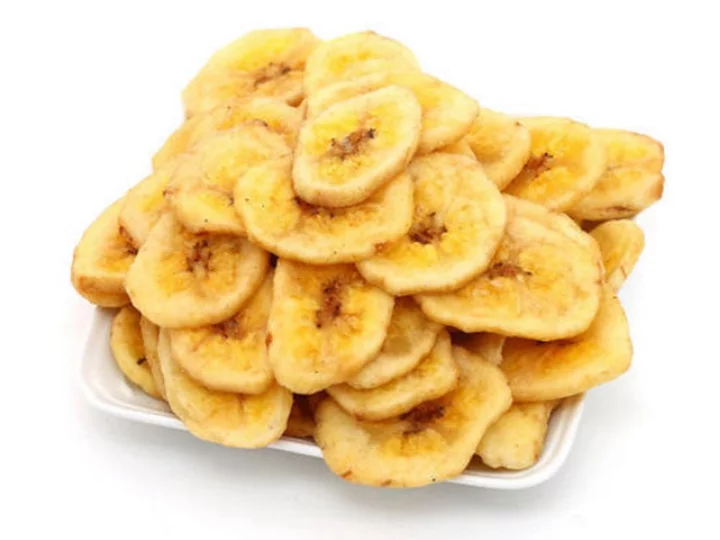 Lascas de banana frita