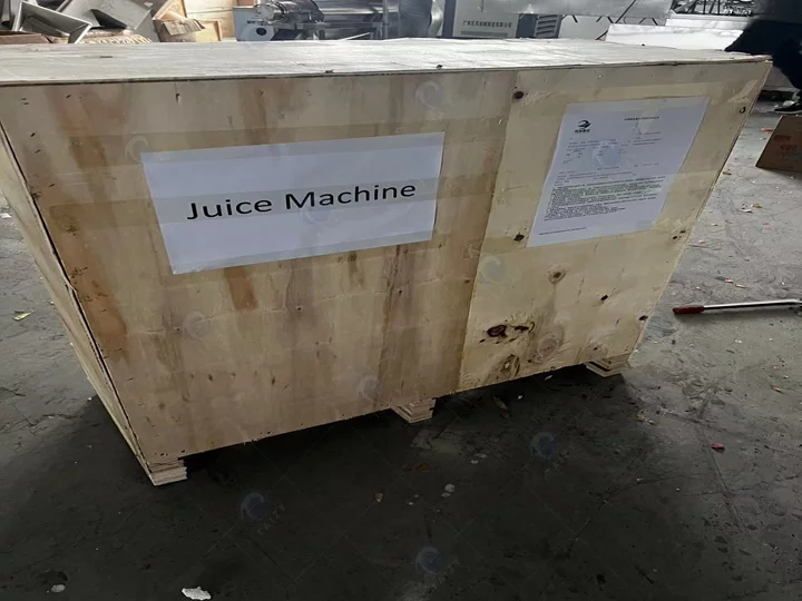 Safety package of juicer machine