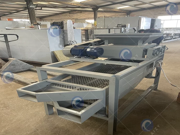 Almond shelling machine for business